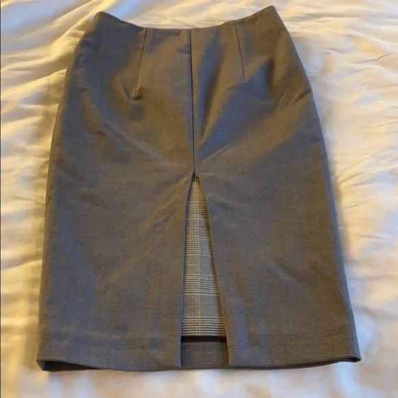Zara Pencil skirt - Picture 2 of 3
